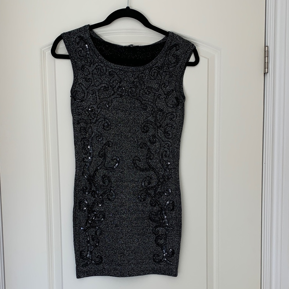 Le Chateau Black and Silver Sleeveless Tunic